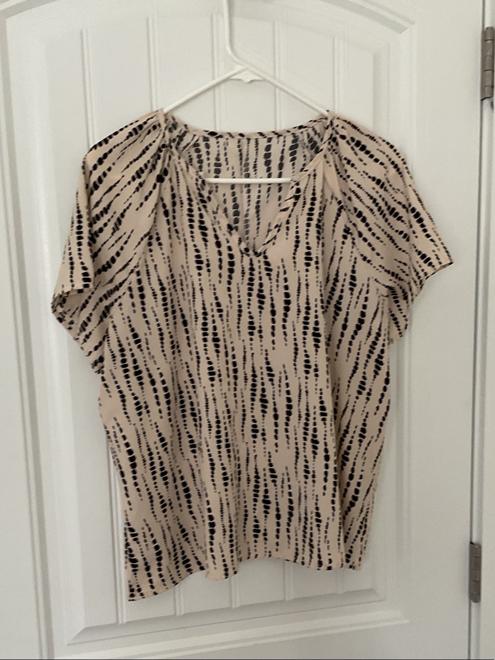 SHEIN Beige Blouse with Black Abstract Stripe Print